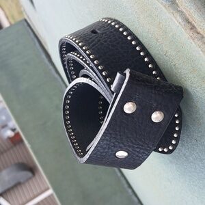 Nocona Belt Co Leather Textured Black Belt Mini Studs Size Large New